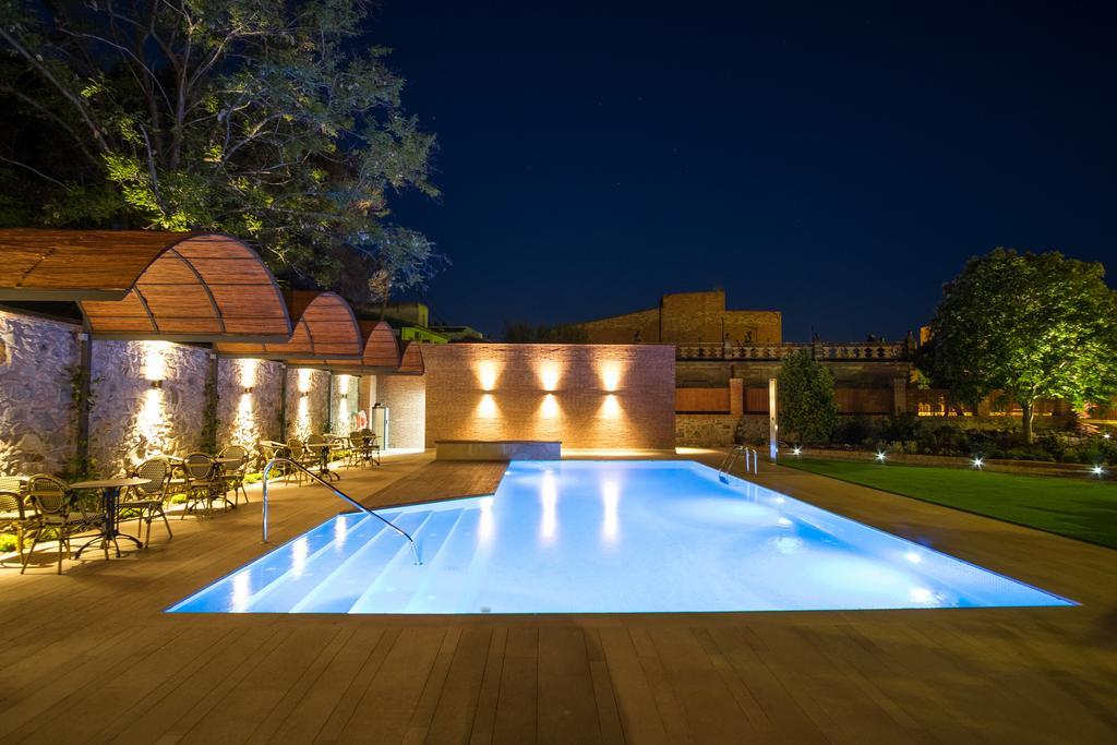 Sant Jordi Hotel Montbrió del Camp Exterior foto